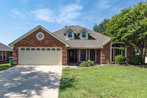 Single Family Home in Denton Neighborhood