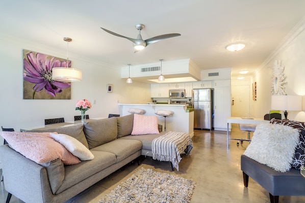 Palm Springs Vacation Rental | 1BR | 1BA | Step-Free Access | 755 Sq Ft