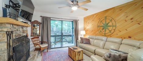 Beech Mountain Vacation Rental | 2BR | 2BA | Stairs Required to Enter