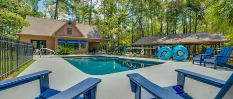 Valdosta Vacation Rental | 2BR | 2BA | 2,112 Sq Ft | 3 Steps to Enter