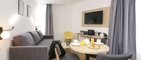 Enjoy our cosy 30m² apartment in Angers.