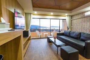 3rd Floor - Living/relaxing area