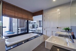 Bathroom with bathtub