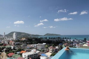 Rooftop Swimming Pool