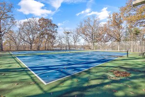 Play and Sports Zone