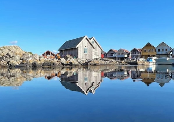 This little cottage is worth a visit, only 60 km from Bergen:-)