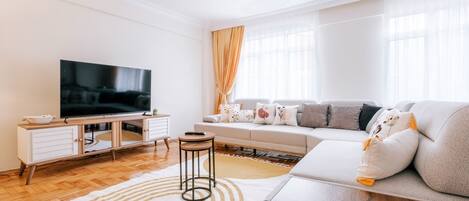 A spacious, peaceful, and comfortable place to stay in the center of Istanbul!