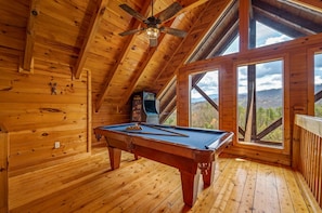 Spielezimmer