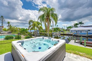 Private Hot Tub