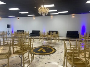 Banquet hall