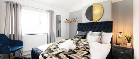 Get a great night's sleep in our stylish and cosy bedroom