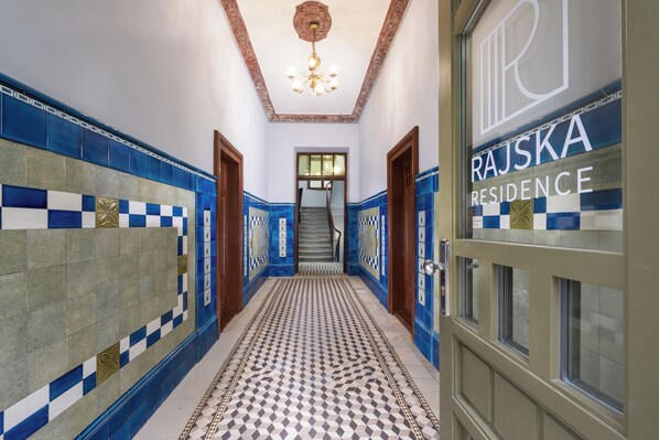 Hall