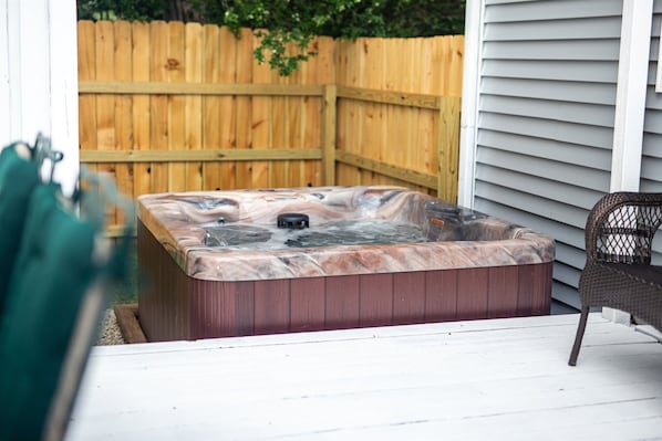 Hot Tub open all year