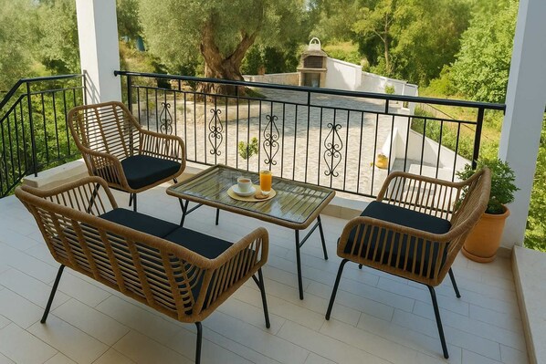 Outdoor sitting area