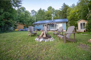 Firepit with Muskoka Chairs