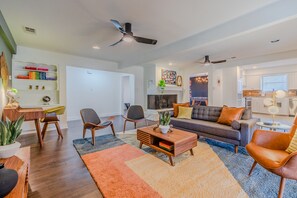 Living Room Perfect for Family Time!