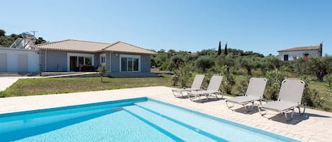 Exquisite Corfu Retreat | 6 Bedrooms | Villa Perfect Paradise | Private Pool & Tranquil Village Charm | Danilia