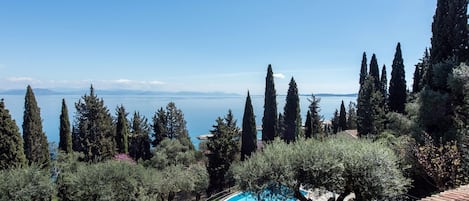 "Elevate Your Corfu Retreat: Lucky Villas - Tranquil Hillside Oasis with Private Pool, Spectacular Sea Views, and Tailored Luxury"