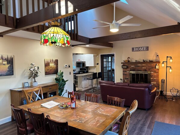 Dining room with sitting area and Fireplace