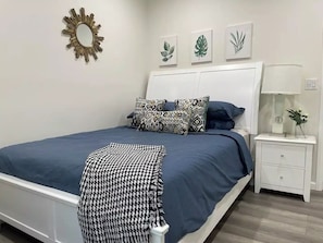 Bedroom 1 · Queen Size Bed