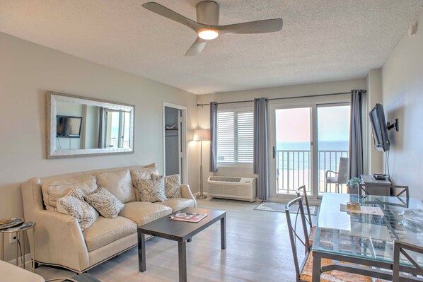 Virginia Beach Vacation Rental | 2BR | 2BA | 950 Sq Ft | Step-Free Access