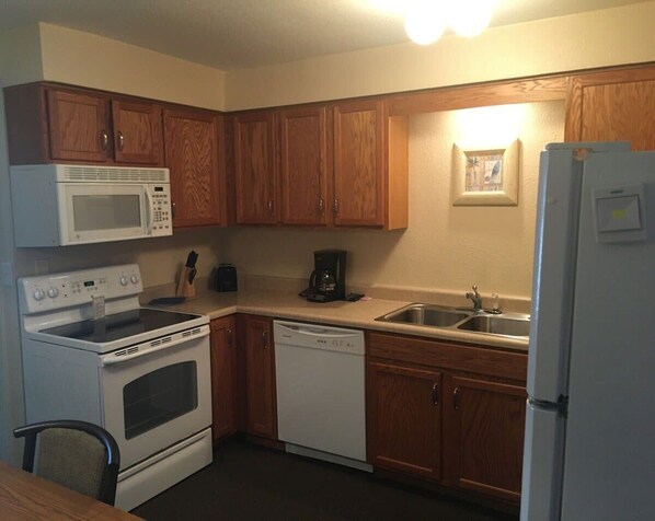 lakewood kitchen 