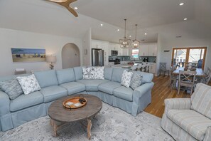 Great Room 2023