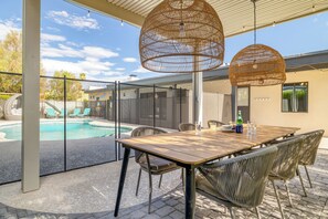 You'll be minutes from convenient grocery shopping, making it easy to keep pool-side snacks stocked.