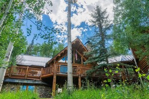 |The Touchstone by Boutiq Luxury Vacation Rentals | Mountain Village, CO