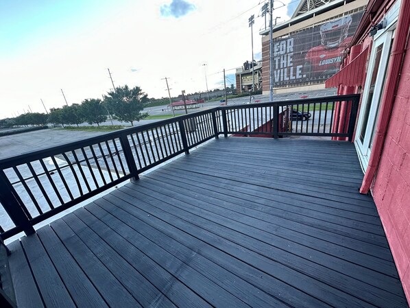 Terassi/patio