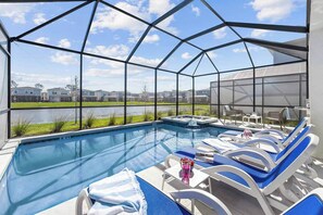 Private Pool & Patio