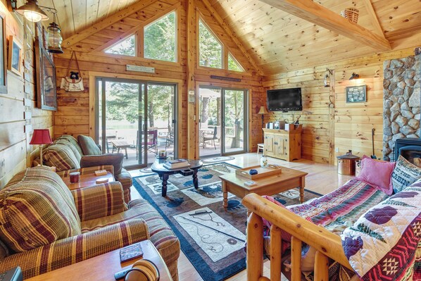 Meredith Vacation Rental | 3BR | 2BA | Stairs Required | 1,400 Sq Ft