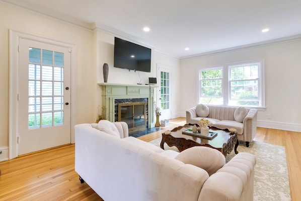 Cleveland Heights Vacation Rental | 3BR | 3.5BA | Stairs Required | 2,777 Sq Ft