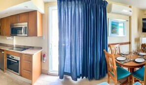 sea-palace-studio-1-720x420