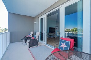 Furnished Lakefront Balcony with Seating