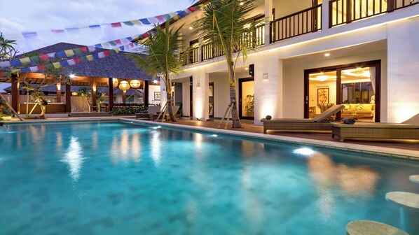 Piscina