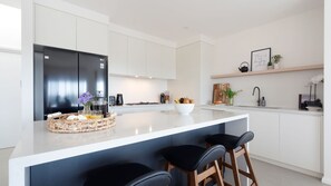 Chef's Kitchen | 2kms to Kiama's shopping village