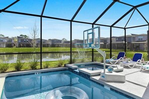 Private Pool & Patio