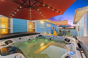 Back patio and hot-tub