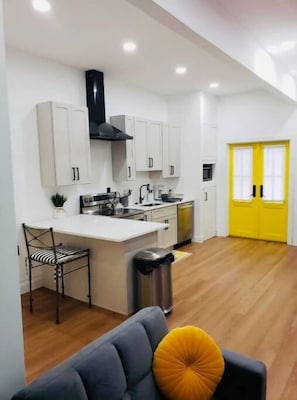Living Room / Kitchen