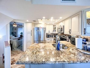 Kitchen (2)