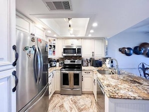 Kitchen (1)