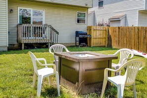 Fire Pit | Outdoor Seating