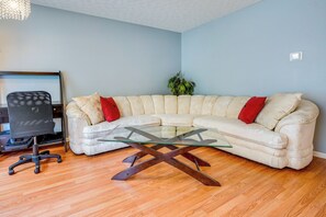 Office Area | Laptop-Friendly Workspace