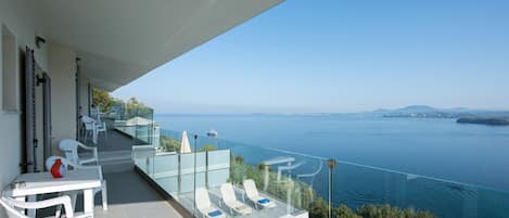 Exquisite Corfu Retreat | 3 Bedrooms | Villa Thea Pyrgi | Panoramic Sea Views & Private Pool | Unforgettable Getaway