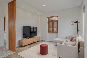 Livingroom with a TV 