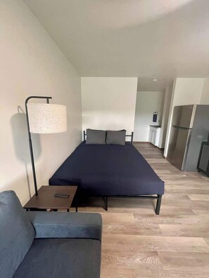 Queen Bed