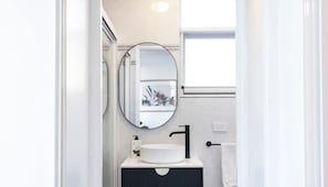Modern bathroom