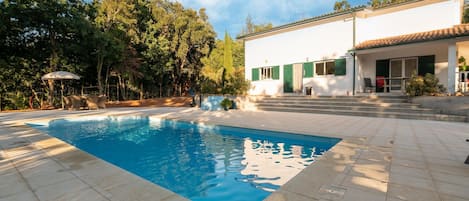 Holiday Home Swimming Pool