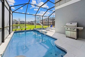Private Pool & Patio